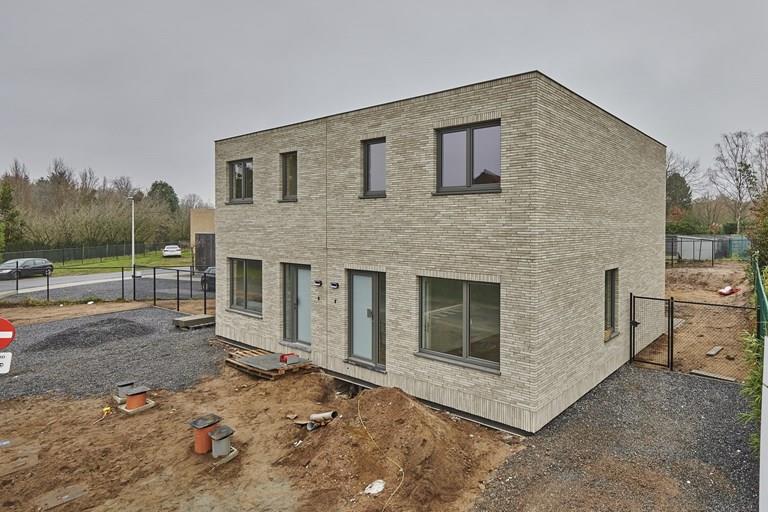 Bekijk alle afbeeldingen van Project Caubergstraat en meer